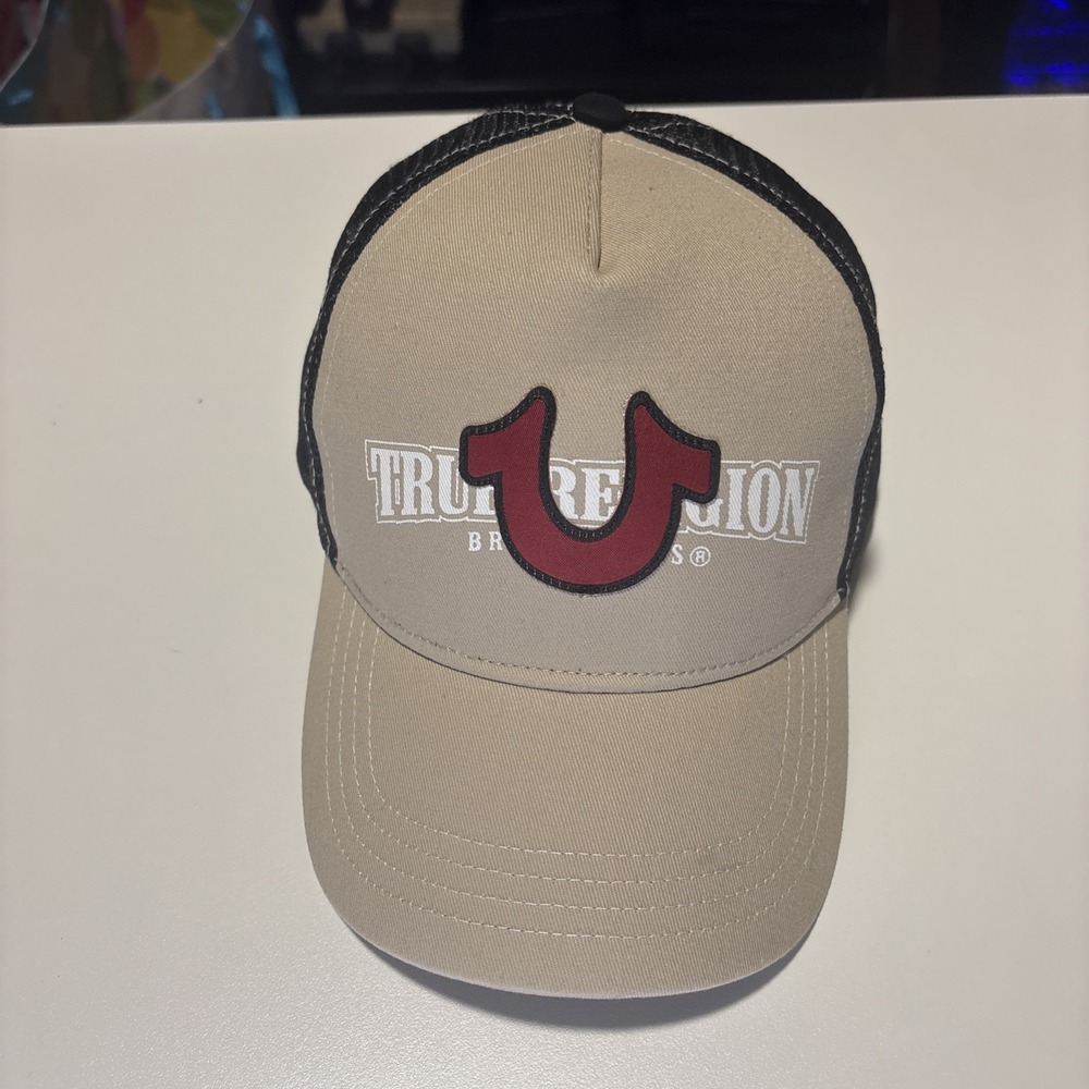 True Religion Trucker Hat Adult Snapback Khaki Red Horseshoe Baseball Cap NEW
